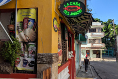 La Casa del Jamón, Neon Welcome